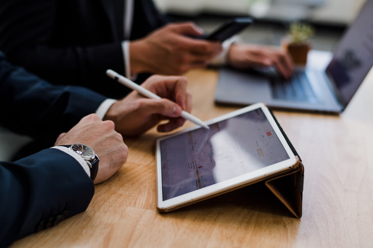 tax experts evaluating tax problems tax experts evaluating tax problems